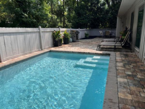 Private Fenced in Pool - Pet Friendly - 1 Cotton Lane